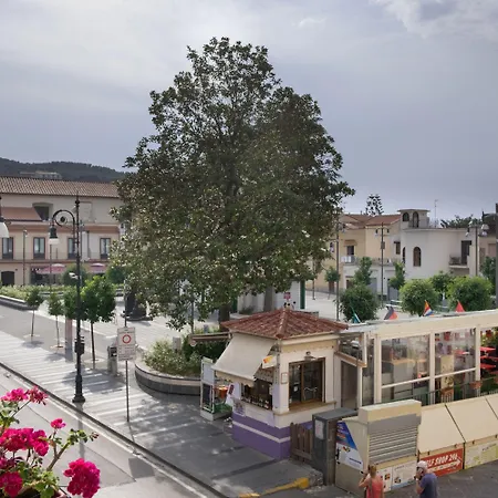 ゲストハウス Dea 4*